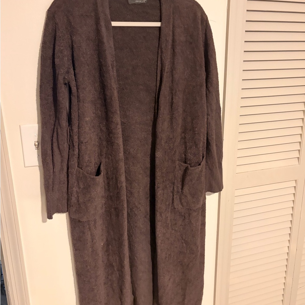 Barefoot Dreams CozyChic Lite in dark grey